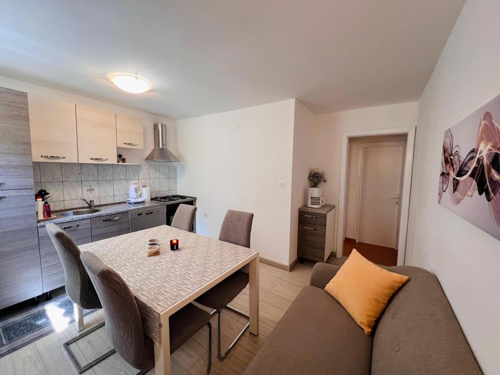 Apartman Gabriela Mali Losinj Ngoại thất bức ảnh